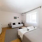 بيت للعطل House With Wifi - 15397 نوفي فينودولسكي