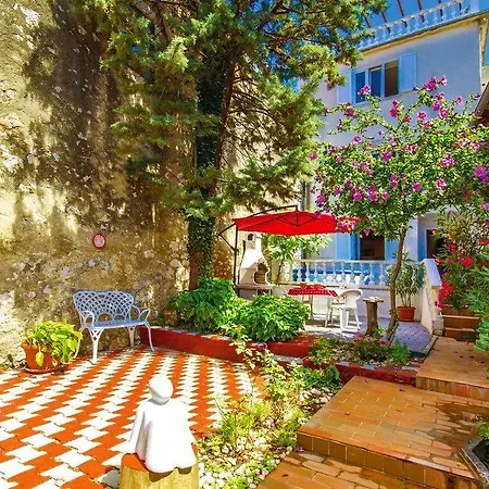 House With Wifi - 15397