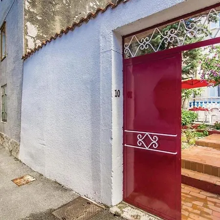 House With A Parking Space - 15397 * Novi Vinodolski